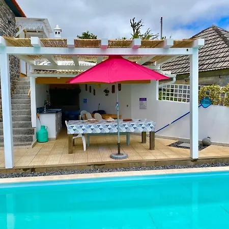 Dom wakacyjny Casa De *