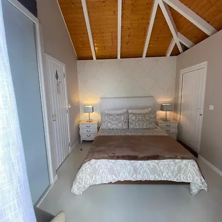 بيت للعطل Casa De *