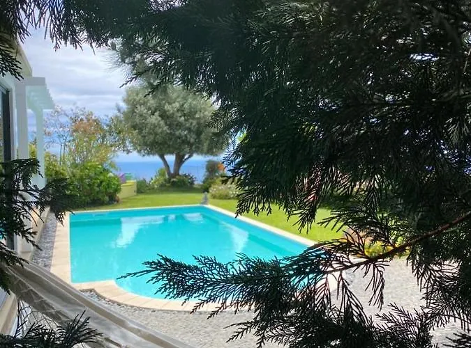Casa De *